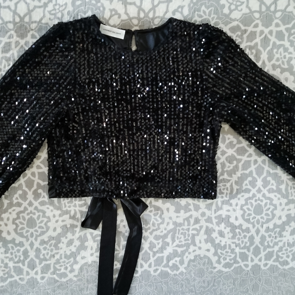 Goodnight Macaroon | Open Back Sequin Top - Picture 2 of 4